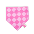 Pink Checkered Bandana para mascotas
